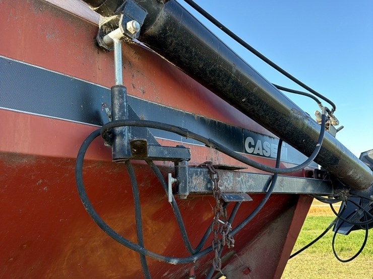 case-ih-3400-image-16