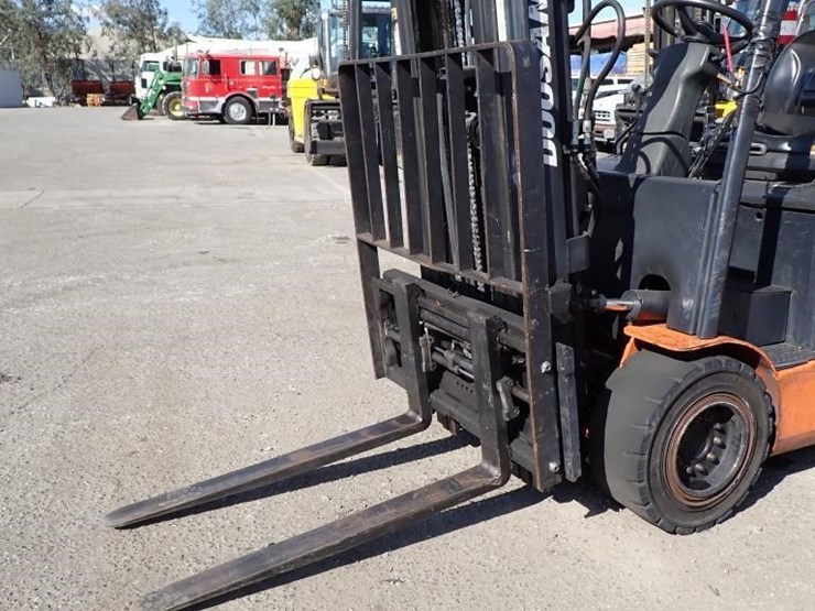 doosan-b25x-5-forklift-image-5