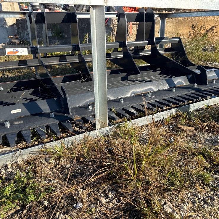 #51 • Skid steer land leveler