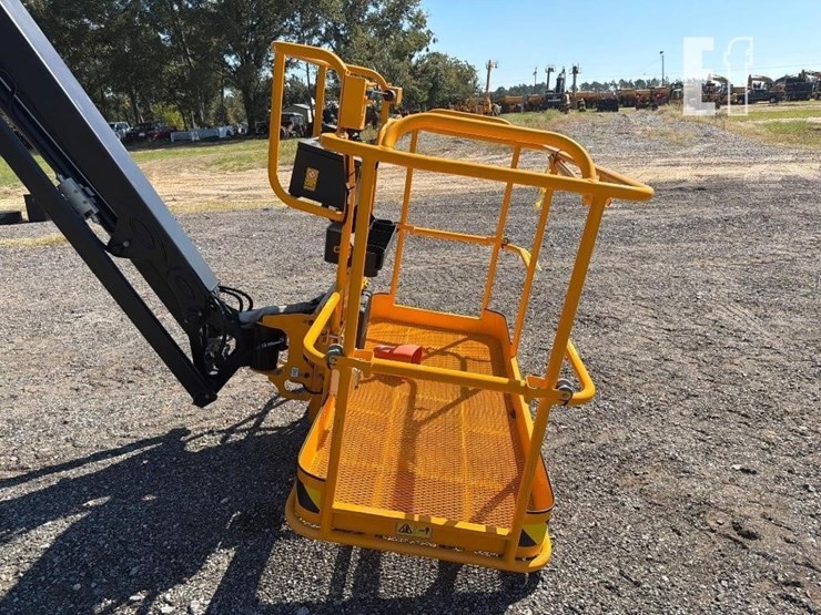 2025-jcb-a45e-image-24