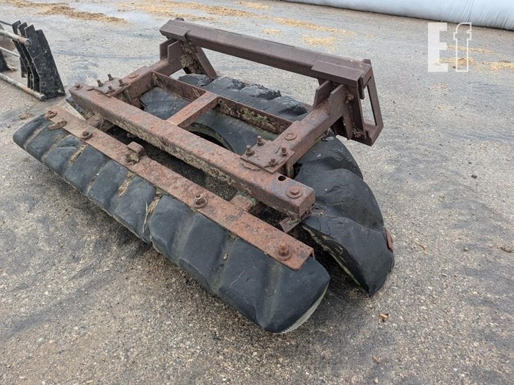 manure-tire-scraper-image-2