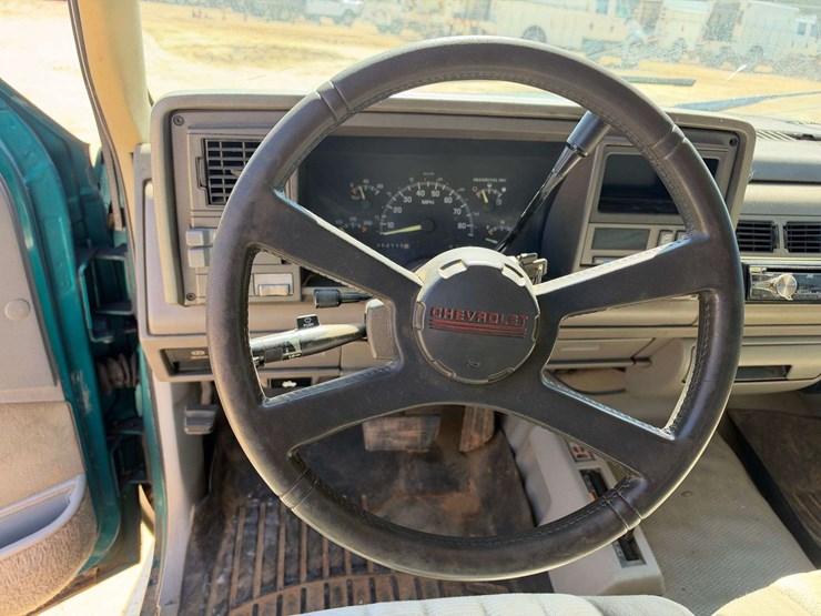 1994-chevrolet-k1500-image-12