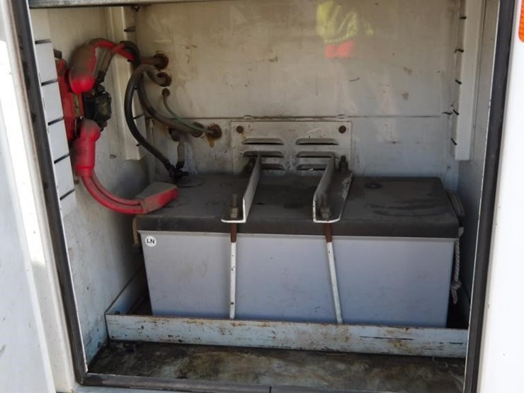 2002-ford-f450-image-18