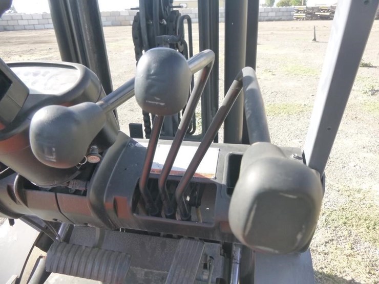 toyota-6fgcu30-forklift-image-11