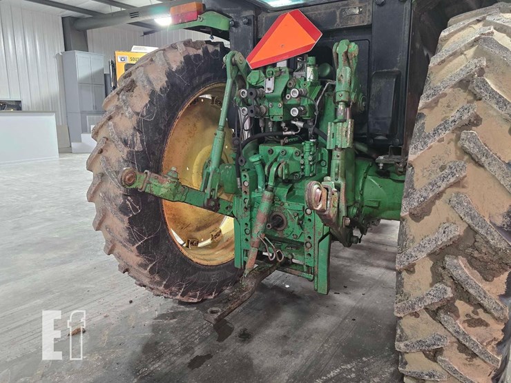 1995-john-deere-6400-image-14