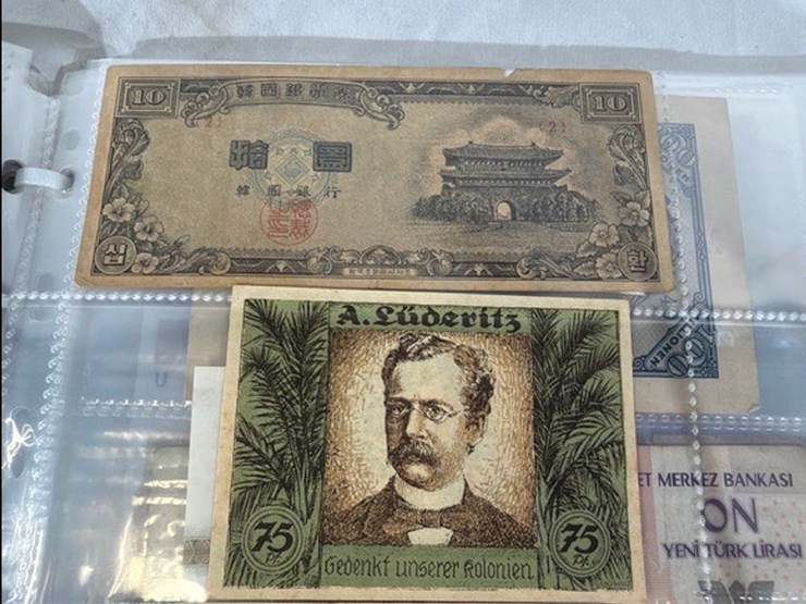 #40311-•-foreign-currency-bank-notes-image-70