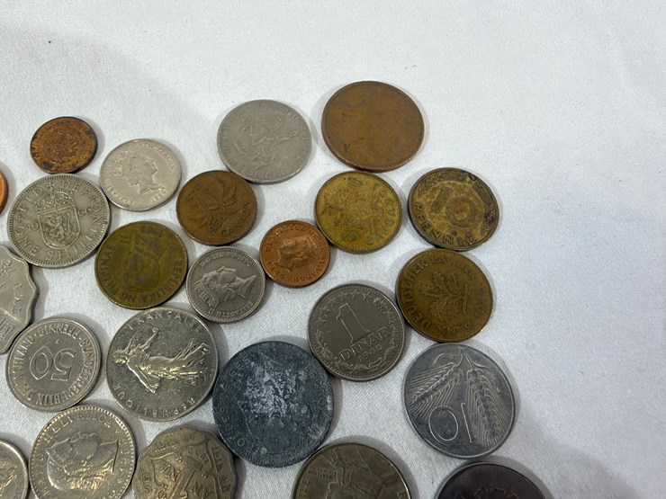 #40136-•-bag-of-misc-foreign-coins-image-10