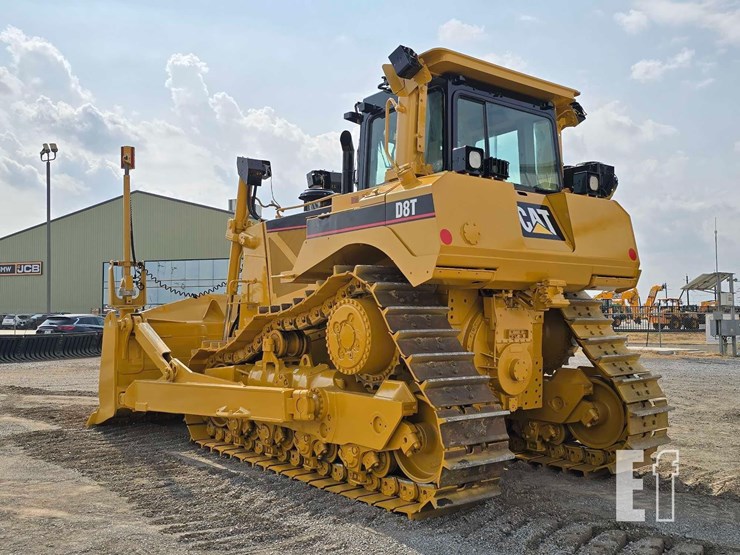 2007-caterpillar-d8t-image-4