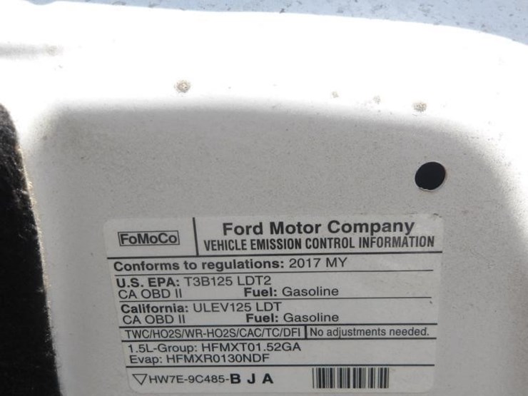 2017-ford-escape-image-9
