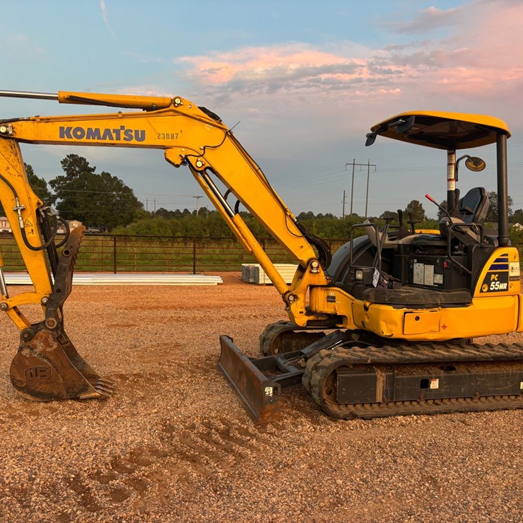 2021 KOMATSU PC55MR