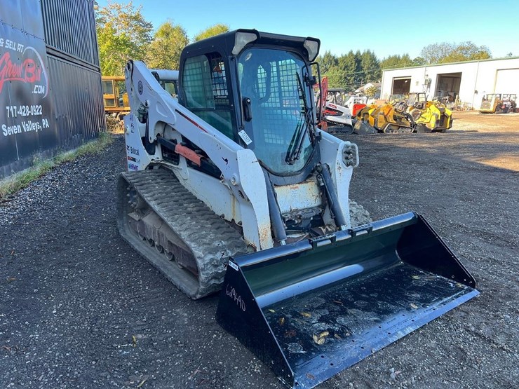 2016-bobcat-t750-image-8