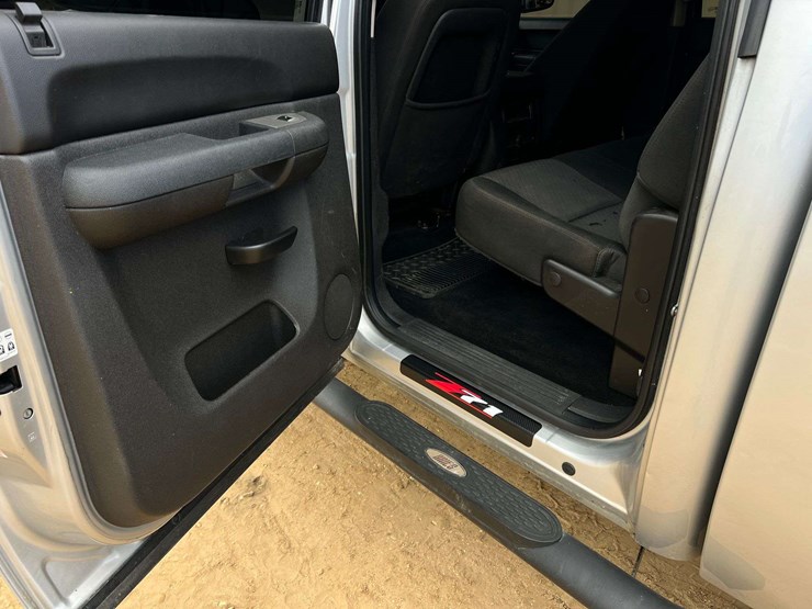 2012-gmc-sierra-1500-sle-image-24