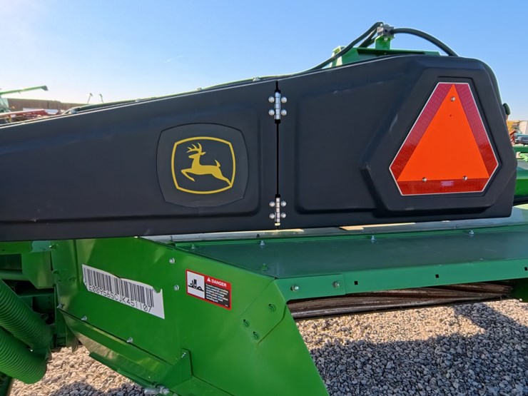 2019-john-deere-956-image-34