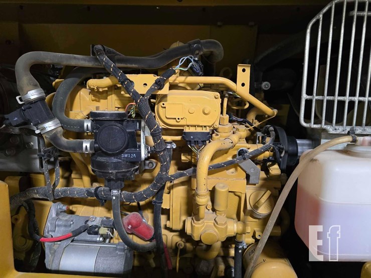 2021-caterpillar-306cr-image-37