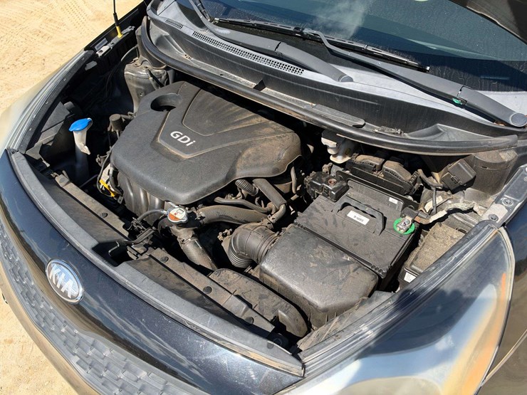 2014-kia-rio-lx-4-door-sedan-(148,347-miles)-image-7