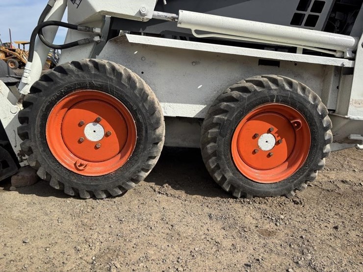 bobcat-343-image-12