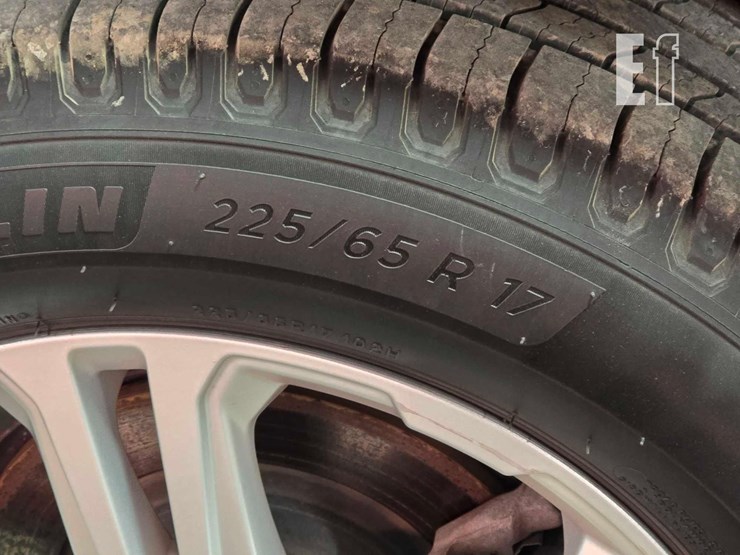 2018-gmc-terrain-sle-image-24