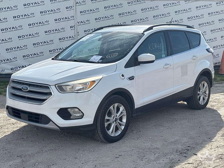 2018-ford-escape-image-1