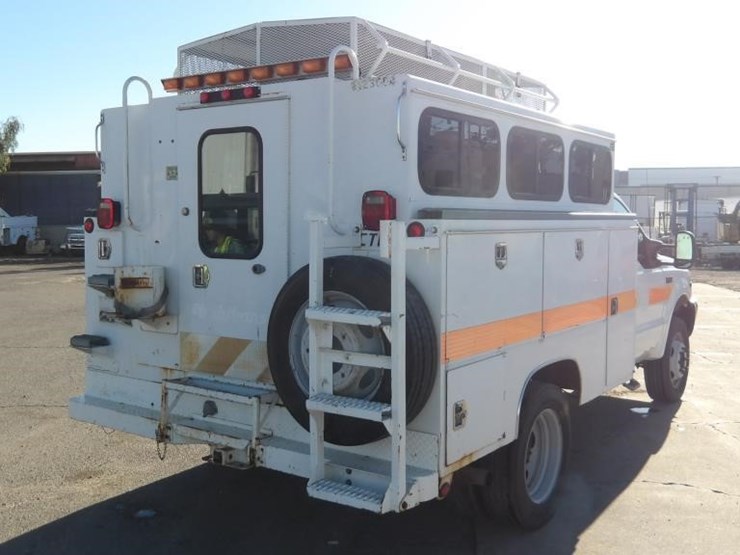2002-ford-f450-image-4