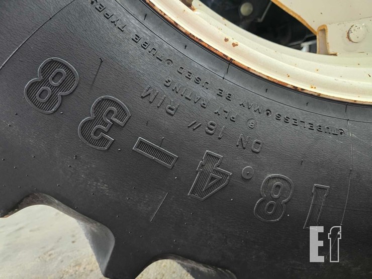 2016-new-holland-ts6.130-image-27