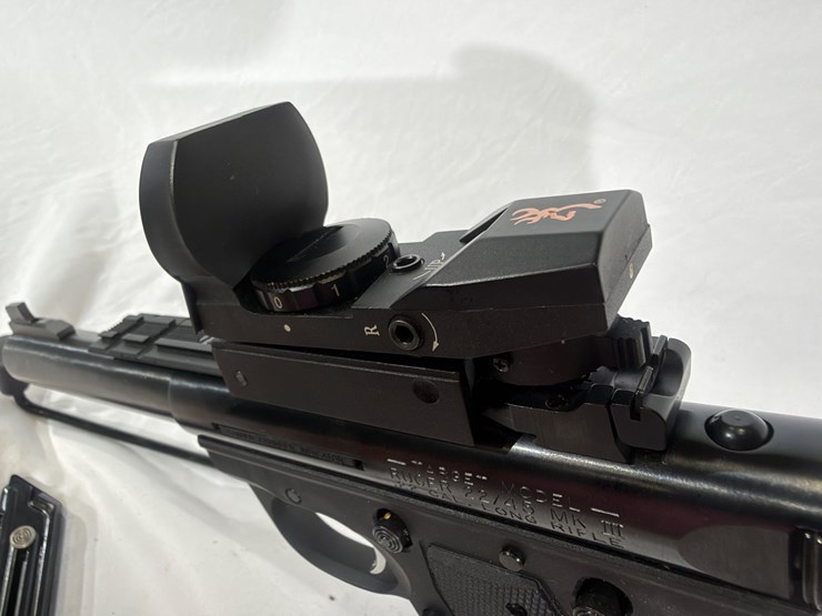 #30-•-ruger-22/45-mark-iii-pistol-image-17