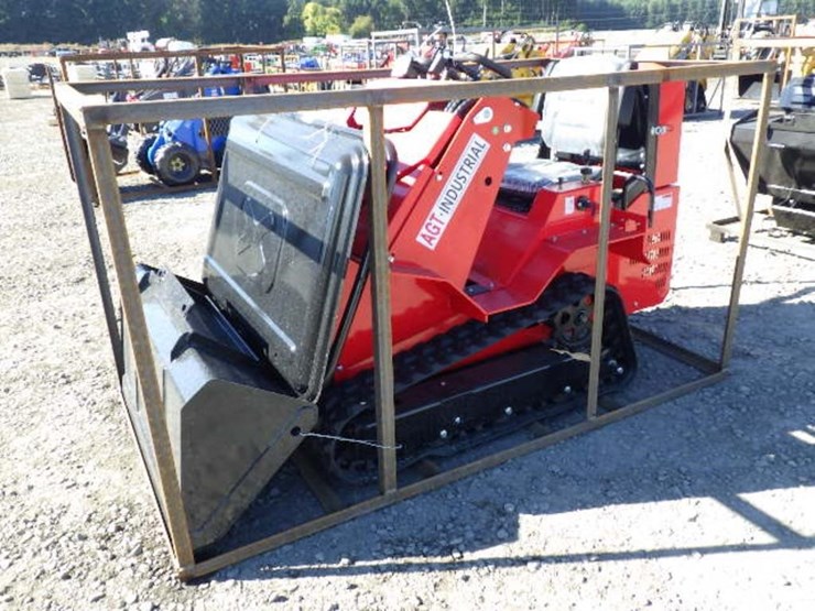 2026-agt-sda-140t-skid-steer-tracked-loader-image-1