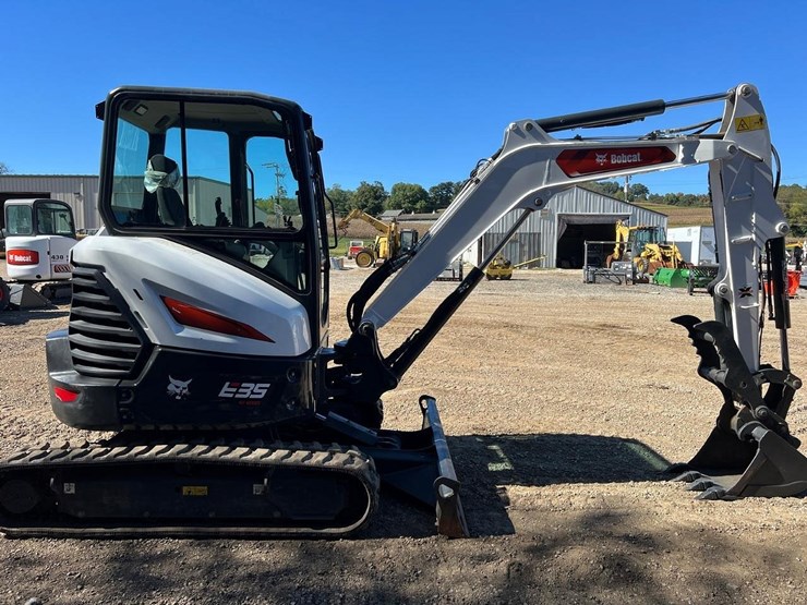 2024-bobcat-e35-image-9