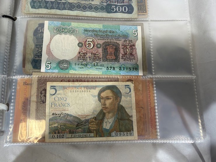 #40310-•-foreign-currency-bank-notes-image-145