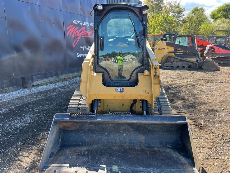 2019-caterpillar-259d3-image-9
