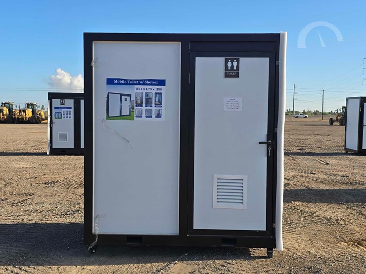 mobile-toilet-with-shower-image-7