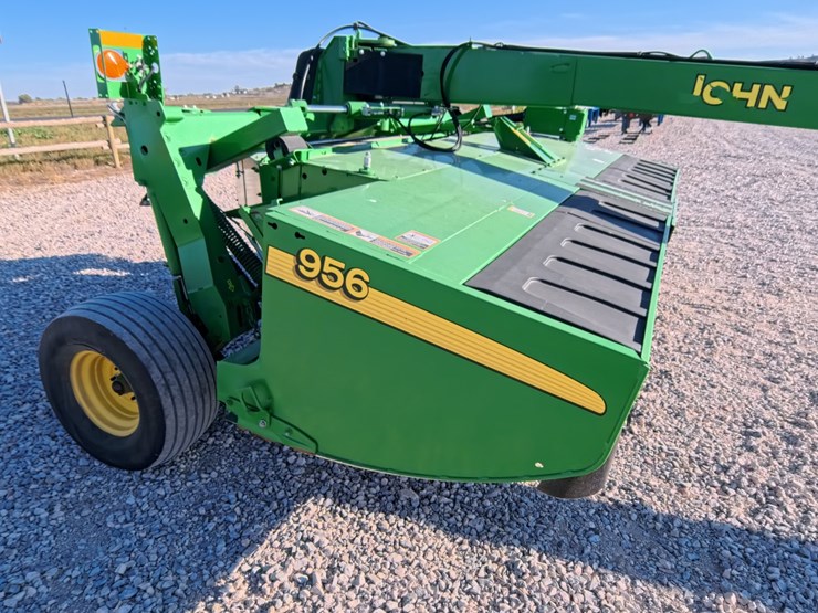 2019-john-deere-956-image-46