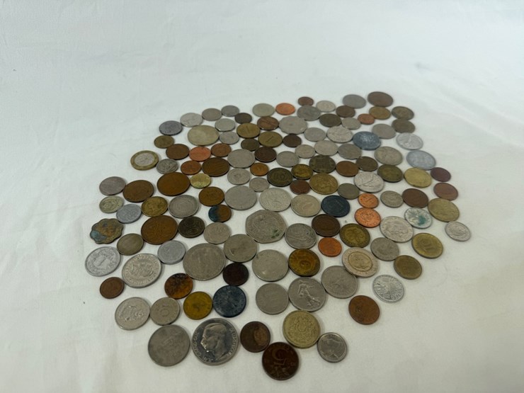 #40136-•-bag-of-misc-foreign-coins-image-2