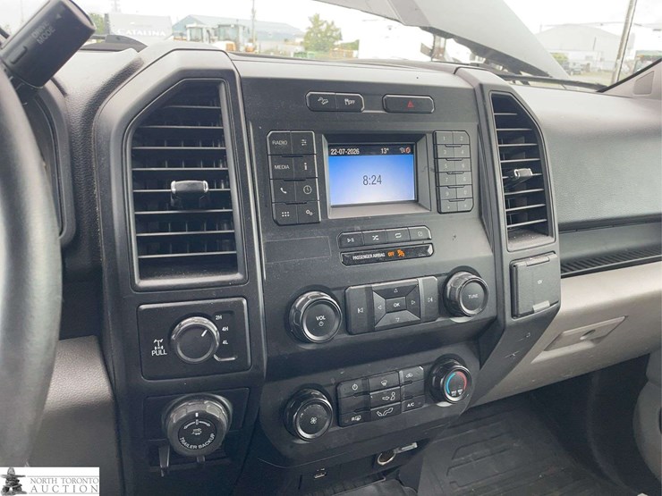 2019-ford-f150-image-13