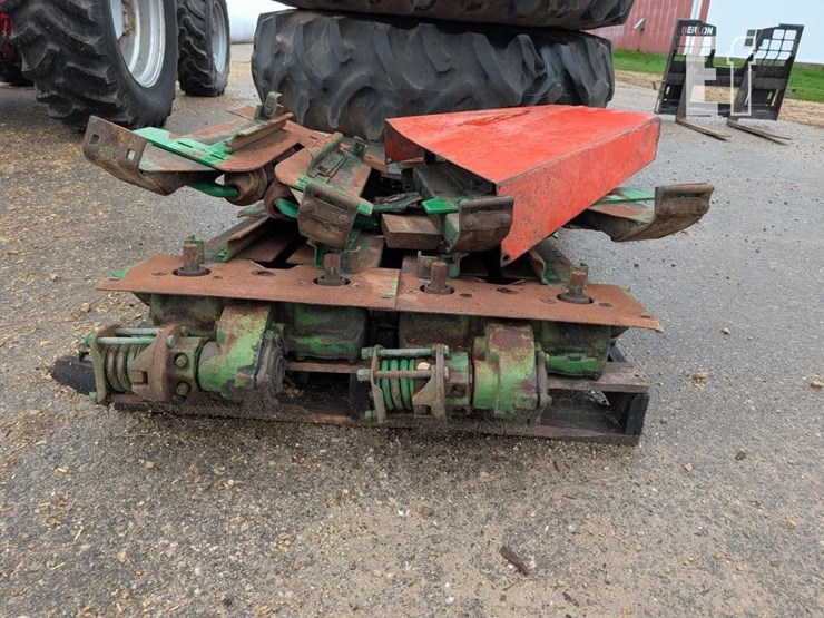 john-deere-row-units-image-2