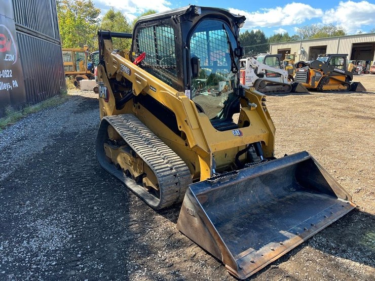 2019-caterpillar-259d3-image-8