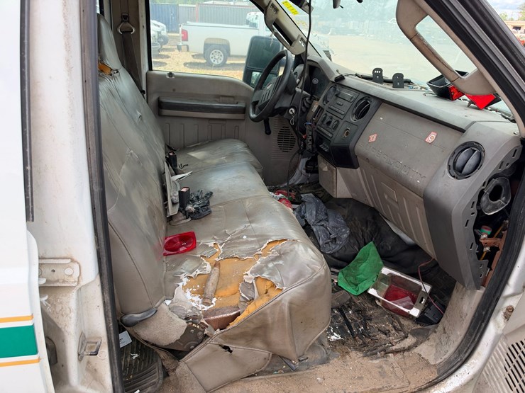 2007-ford-f350-image-13