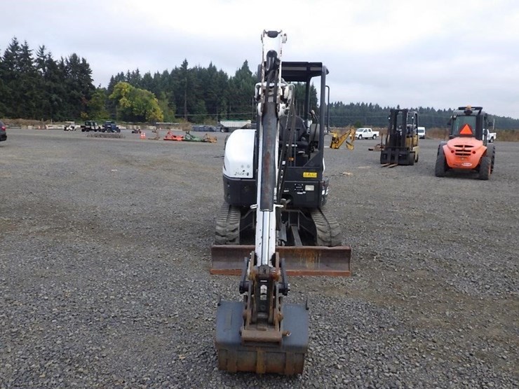 2019-bobcat-e32i-image-8