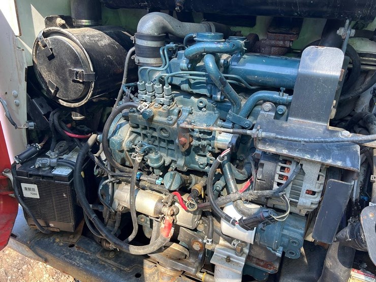 2012-bobcat-t630-image-14
