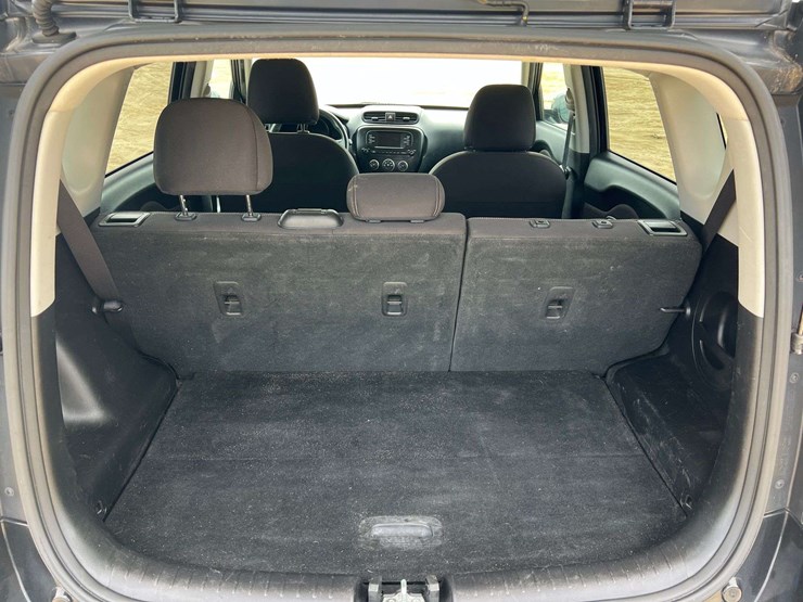 2017-kia-soul-image-21