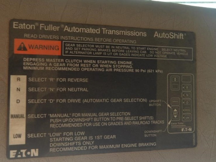 2002-international-5500i-dump-truck-image-24