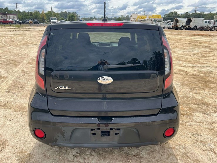 2017-kia-soul-image-6