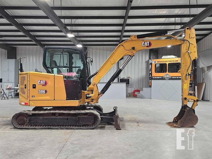 2021-caterpillar-306cr-image-6