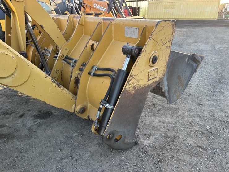 2007-caterpillar-414e-image-13