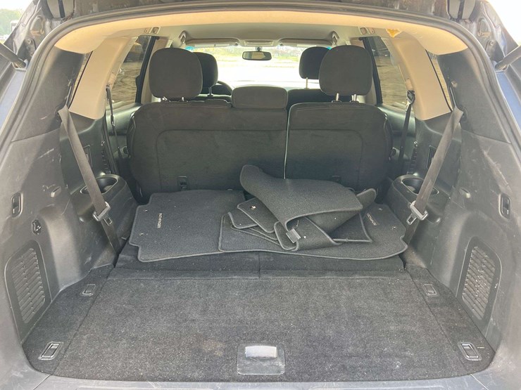 2016-nissan-pathfinder-image-21