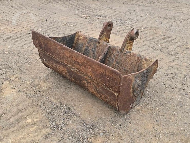 48-inch-bucket-image-1