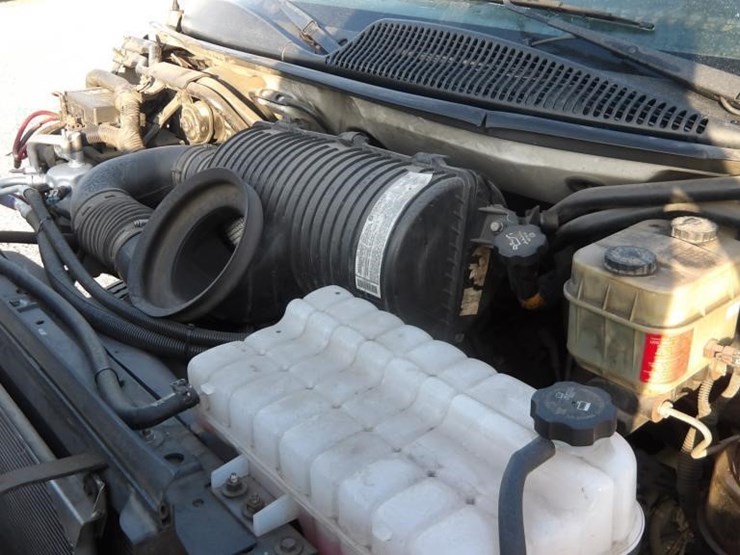 2006-chevrolet-c4500-utility-truck-image-11