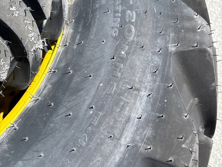 #1082-•-r4-tires-with-rims-image-7