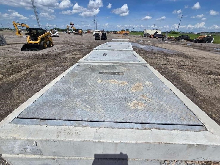 qty.-(6)-precast-concrete-utility-vaults.-48-inch-image-6