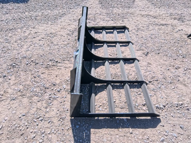 #3050-•-new-skid-steer-quick-attach-72-inch-land-plane-image-4
