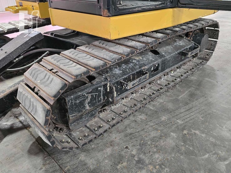 2021-caterpillar-307.5-image-33